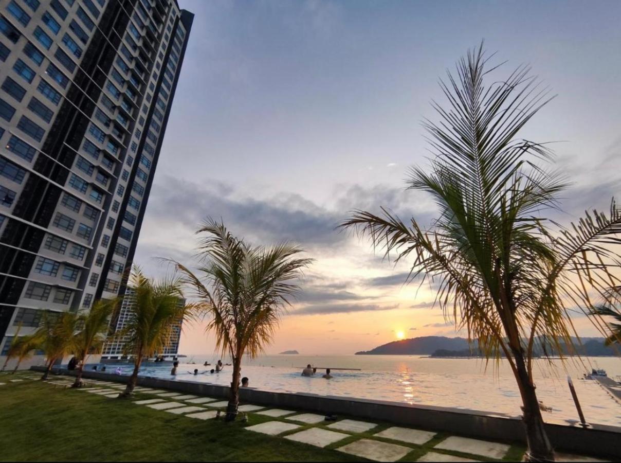 Botiza Suites At Jesselton Quay Kota Kinabalu Kültér fotó